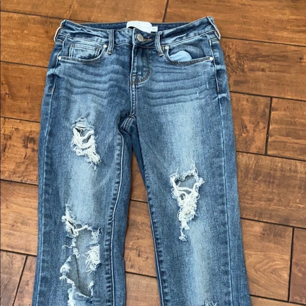 Kendall & Kylie skinny ripped jeans